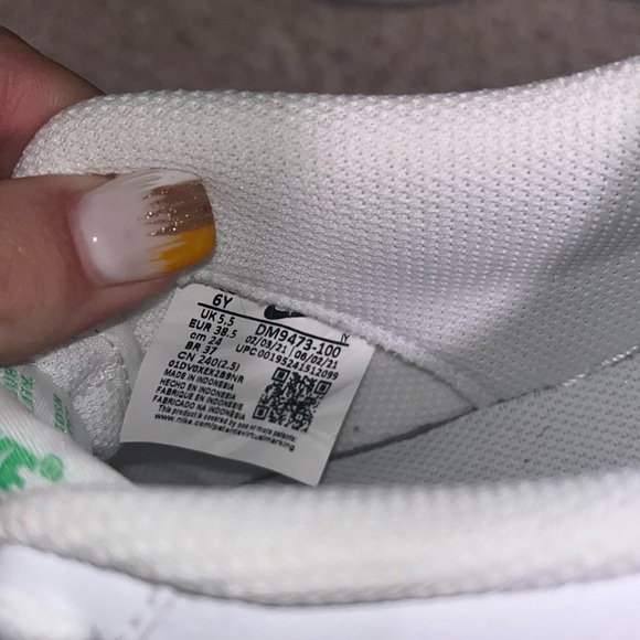 Nike Air Force ones worn once. - Picture 4 of 4